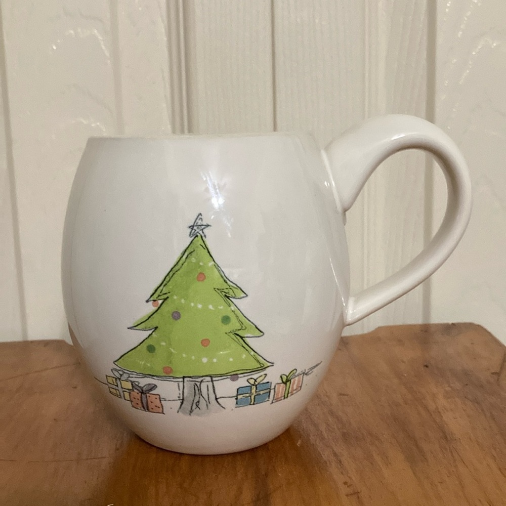 Rae Dunn TREE-PRESENTS Mug Christmas